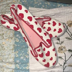Vans heart slip on shoes